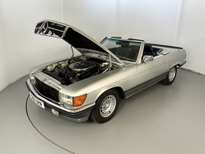 Lot 135 - 1985 Mercedes-Benz SL500