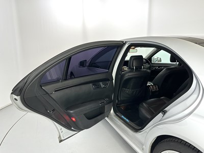 Lot 140 - 2013 Mercedes-Benz S350L