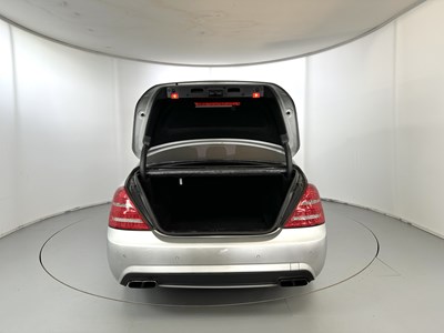 Lot 140 - 2013 Mercedes-Benz S350L