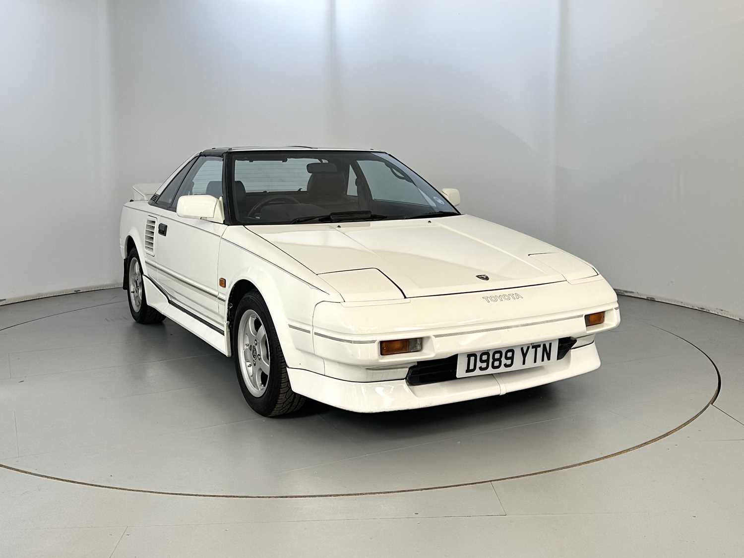 Lot 173 - 1987 Toyota MR2