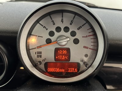 Lot 42 - 2010 Mini Clubman