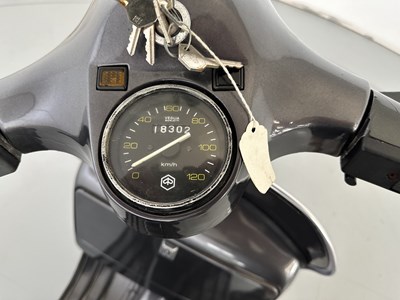 Lot 22 - 1981 Vespa P200E