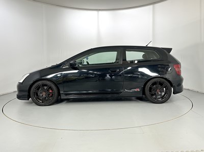 Lot 129 - 2003 Honda Civic Type R