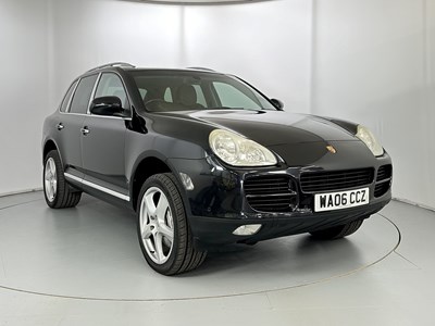 Lot 16 - 2006 Porsche Cayenne S