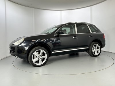 Lot 16 - 2006 Porsche Cayenne S