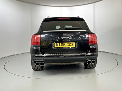 Lot 16 - 2006 Porsche Cayenne S