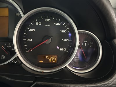 Lot 16 - 2006 Porsche Cayenne S