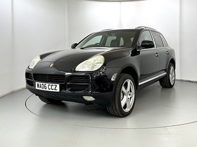 Lot 16 - 2006 Porsche Cayenne S