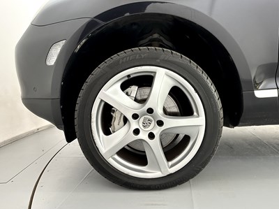 Lot 16 - 2006 Porsche Cayenne S