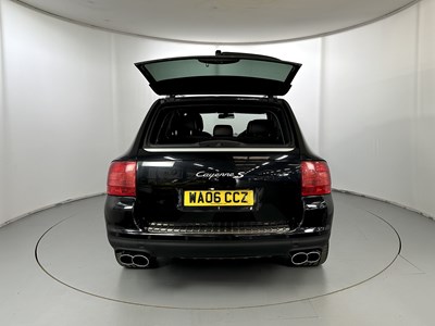 Lot 16 - 2006 Porsche Cayenne S