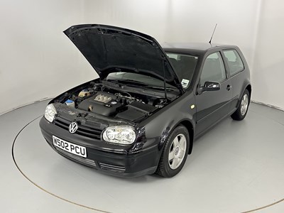 Lot 9 - 2000 Volkswagen Golf GTI