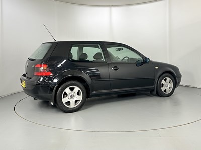 Lot 120 - 2000 Volkswagen Golf GTI