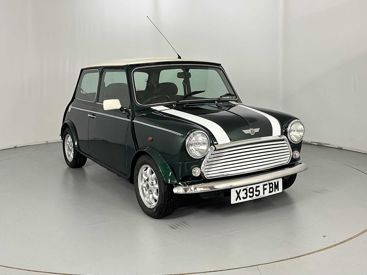 Lot 142 - 2000 Rover Mini Cooper