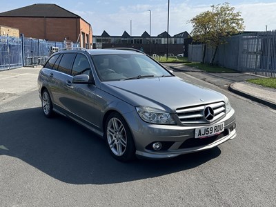 Lot 203 - 2009 Mercedes-Benz C250 Sport