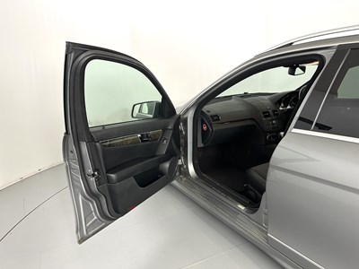 Lot 30 - 2009 Mercedes-Benz C250 Sport
