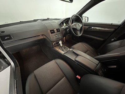 Lot 30 - 2009 Mercedes-Benz C250 Sport