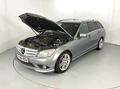 Lot 30 - 2009 Mercedes-Benz C250 Sport