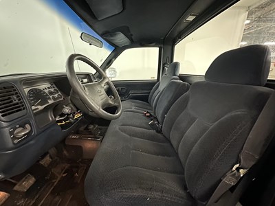 Lot 9 - 1996 Chevrolet Silverado K1500 Z71