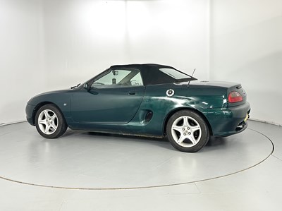 Lot 12 - 1996 MG F