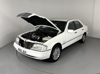 Lot 133 - 1996 Mercedes-Benz C220