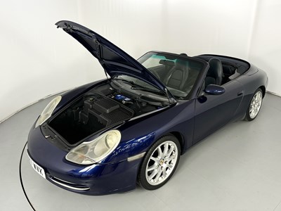 Lot 59 - 2000 Porsche 911 Carrera 4