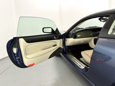 Lot 112 - 2005 Jaguar XK8