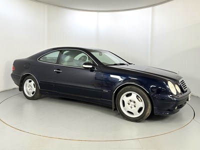 Lot 97 - 2001 Mercedes CLK320