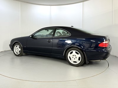 Lot 97 - 2001 Mercedes CLK320