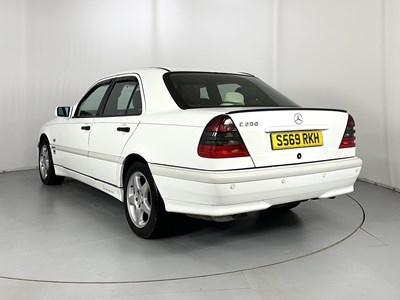 Lot 131 - 1998 Mercedes-Benz C200