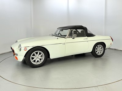 Lot 75 - 1977 MG BGT V8