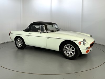 Lot 75 - 1977 MG BGT V8