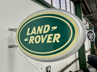 Lot 123 - Illuminated Oval Garage Sign - Land Rover - NO RESERVE