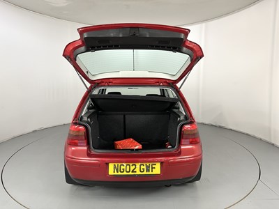 Lot 43 - 2002 Volkswagen Golf GTI