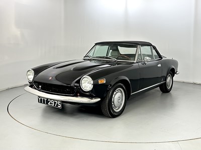 Lot 44 - 1978 Fiat 124 Sport Spider