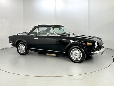 Lot 44 - 1978 Fiat 124 Sport Spider