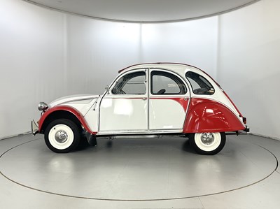 Lot 2 - 1990 Citroen 2CV Dolly