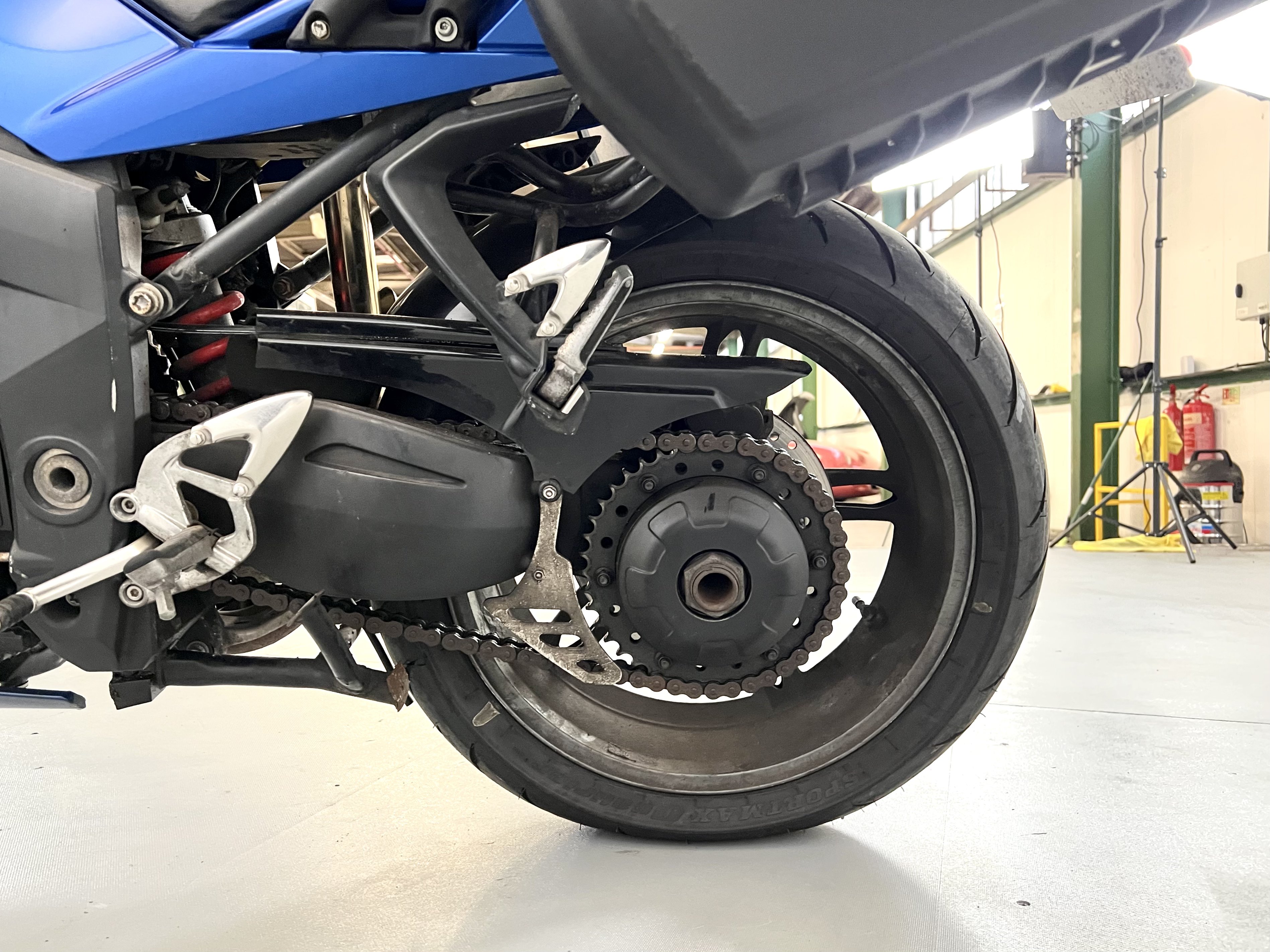 Lot 117 - 2005 Triumph ST1050 Sprint