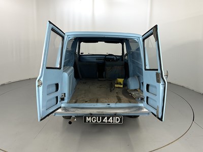 Lot 92 - 1966 Bedford HA