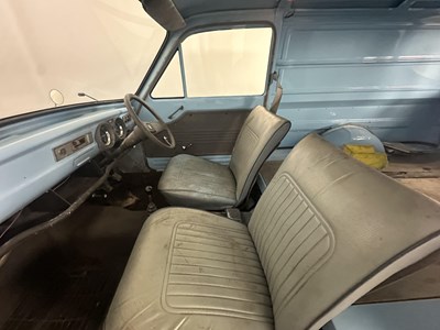 Lot 92 - 1966 Bedford HA