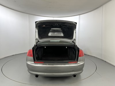 Lot 147 - 2004 Audi A8