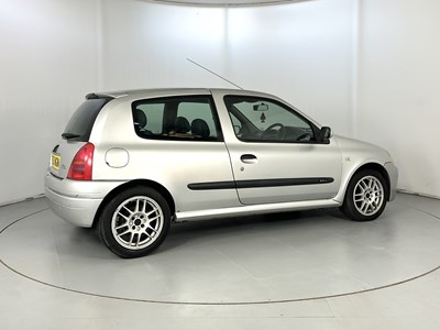 Lot 49 - 2000 Renault Clio 172