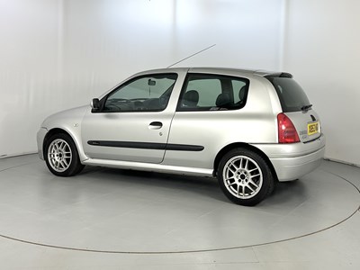 Lot 49 - 2000 Renault Clio 172