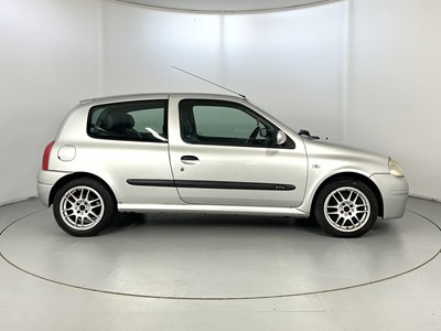 Lot 49 - 2000 Renault Clio 172