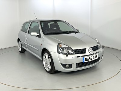 Lot 94 - 2003 Renault Clio 172