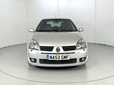 Lot 94 - 2003 Renault Clio 172