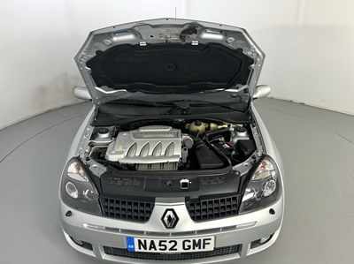 Lot 94 - 2003 Renault Clio 172