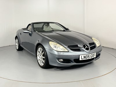 Lot 148 - 2005 Mercedes-Benz SLK350