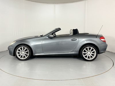 Lot 148 - 2005 Mercedes-Benz SLK350