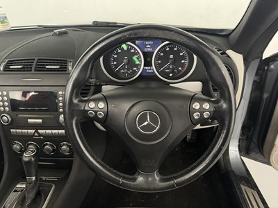 Lot 148 - 2005 Mercedes-Benz SLK350