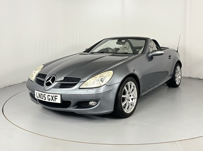 Lot 148 - 2005 Mercedes-Benz SLK350